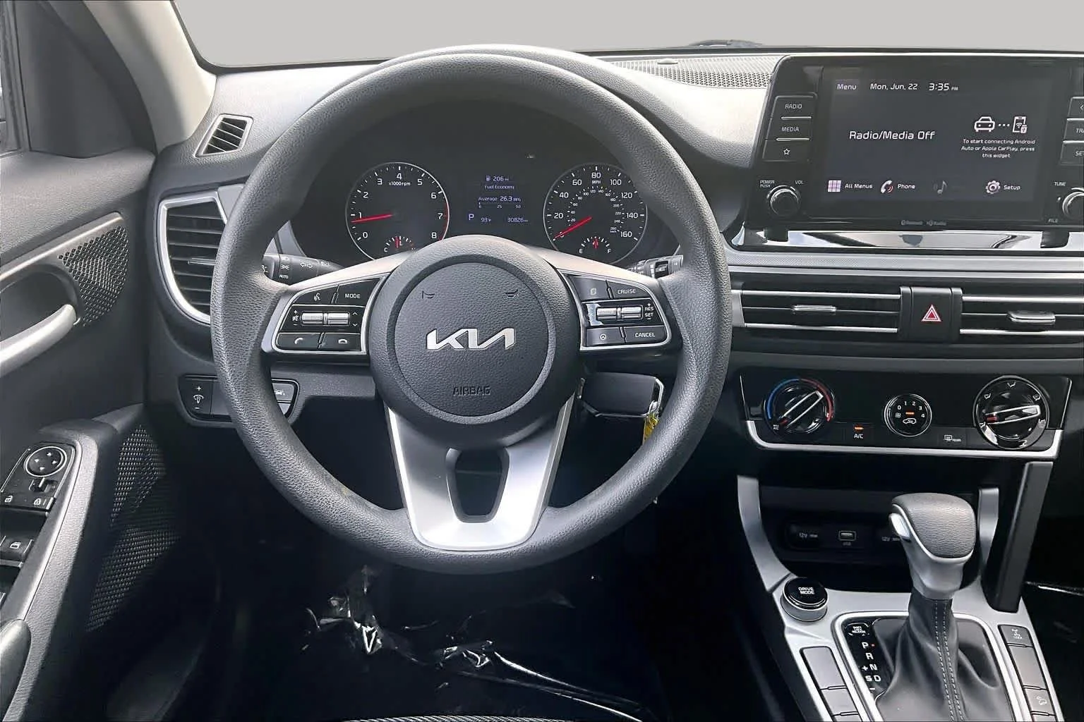 Pre-Owned 2023 Kia Seltos LX