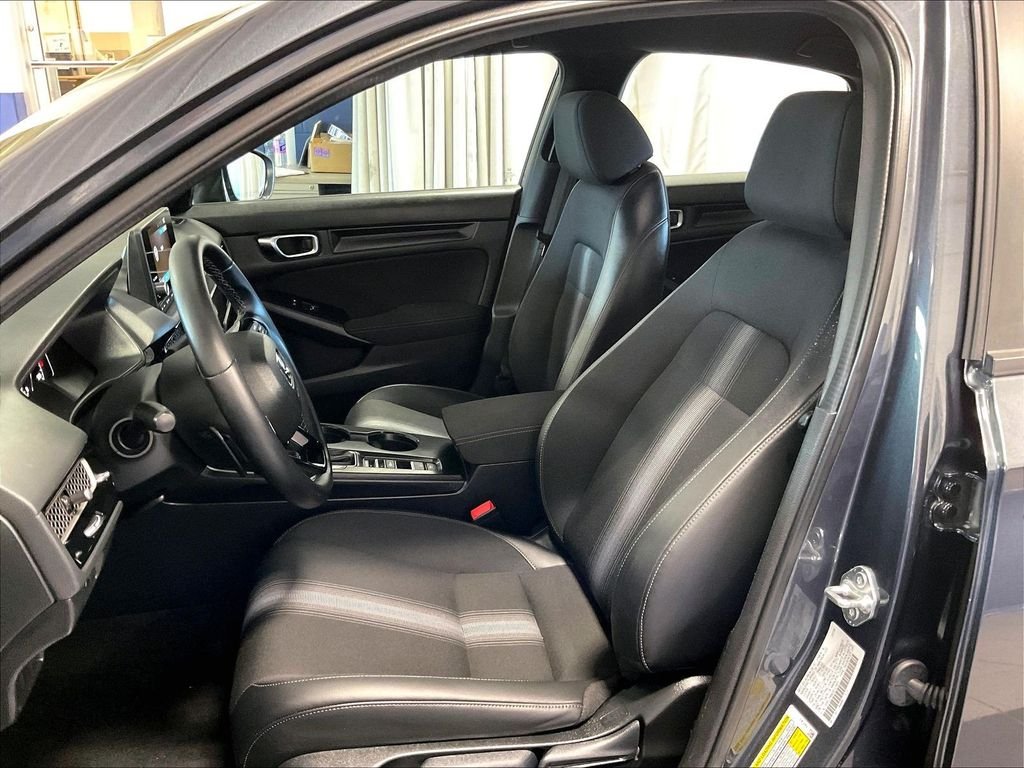 Used 2025 Gray Honda Sport image 9