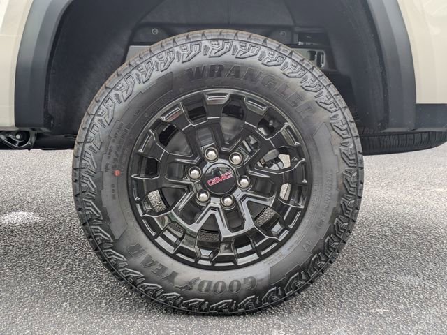 2026 GMC Canyon Elevation - Photo 13