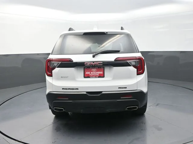 Used 2023 White GMC SLT image 7