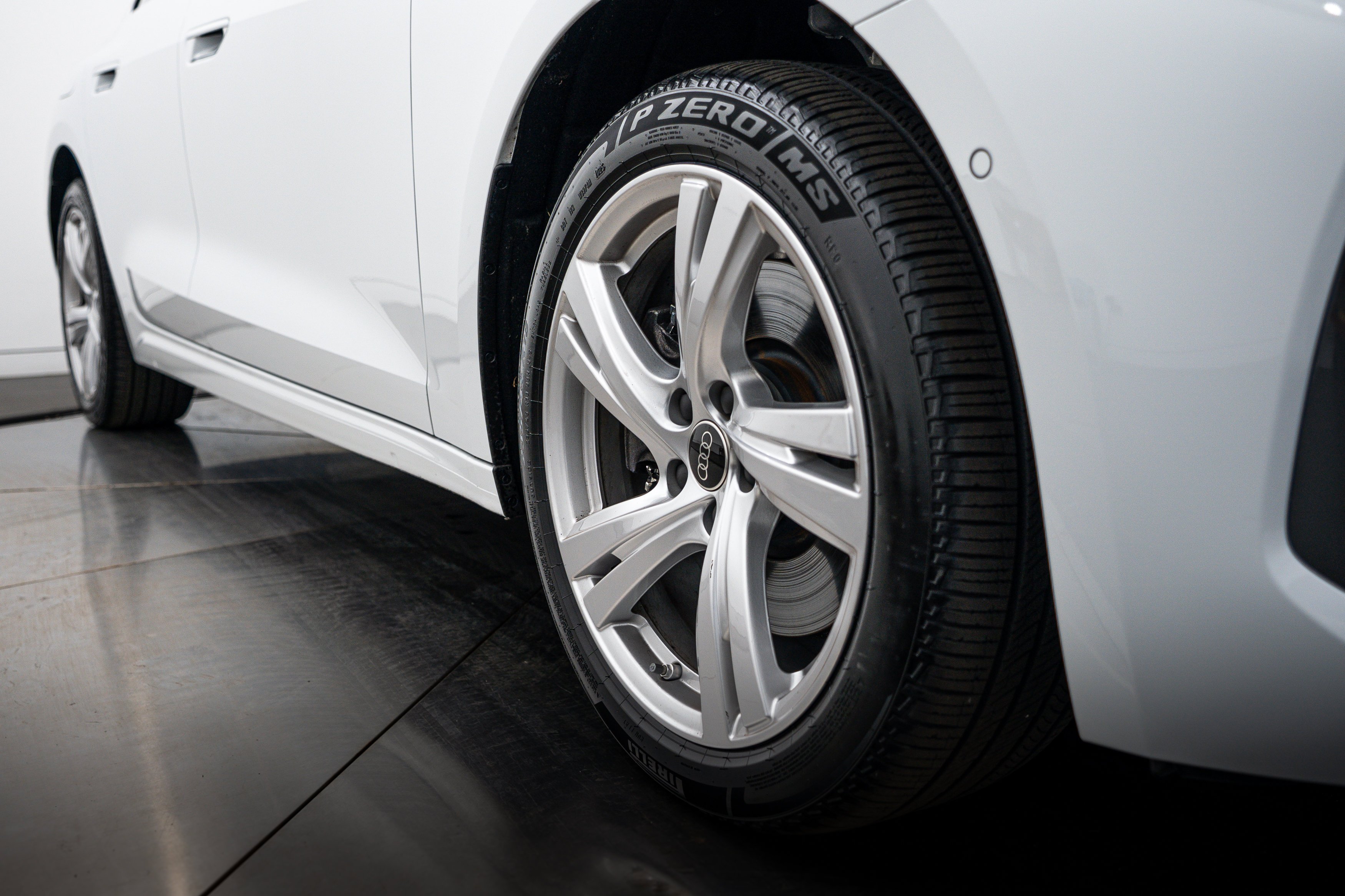 Used 2025 Glacier White Metallic Audi Premium Plus image 23
