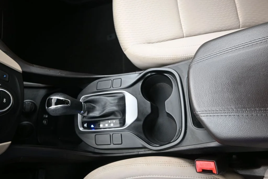 Used 2017 Frost White Hyundai 2.4 Base image 14