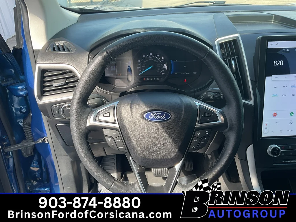 Used 2022 Atlas Blue Metallic Ford SEL image 31