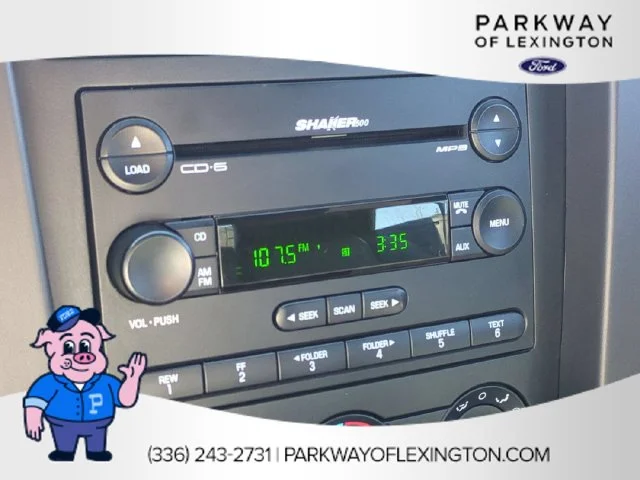 Used 2006  Ford GT Premium image 21