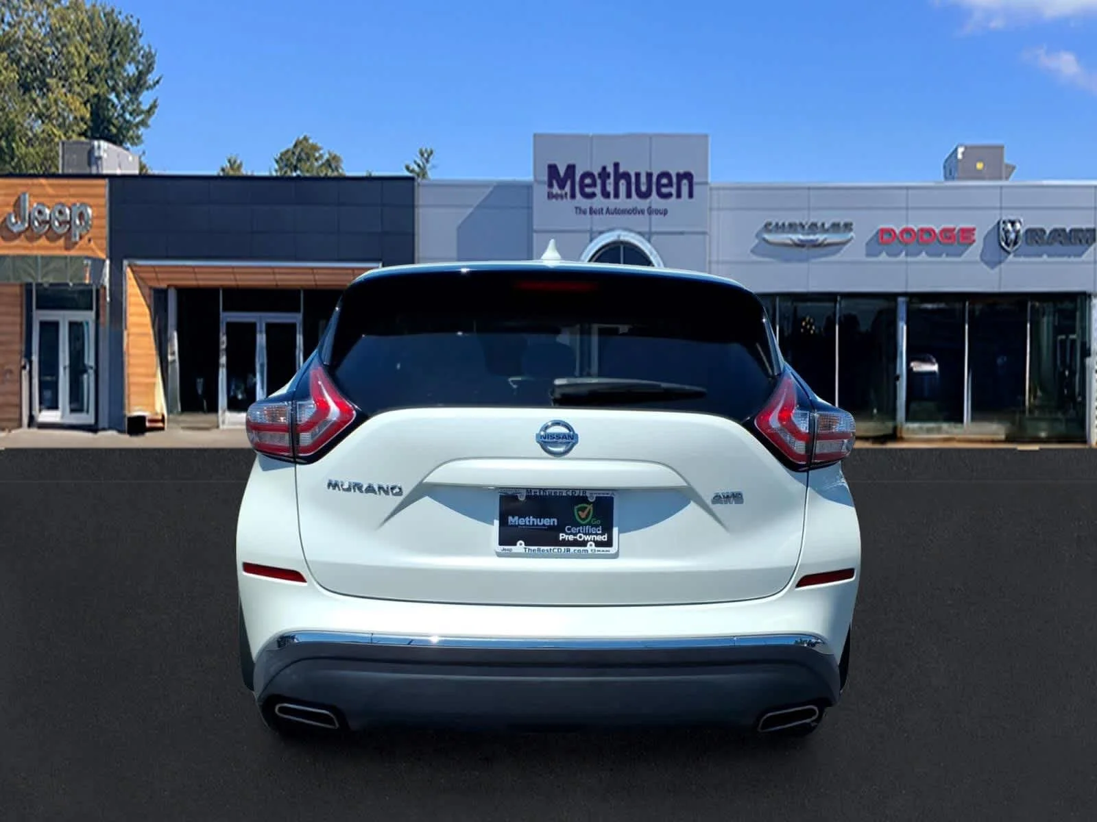 Used 2017 Pearl White Nissan S image 5
