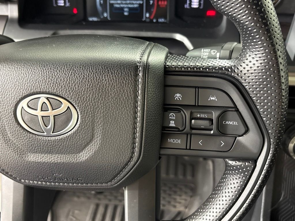 Used 2025 White Toyota SR5 image 25