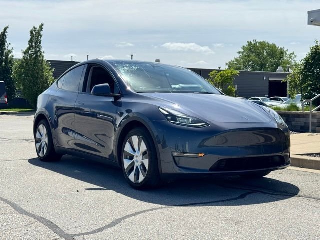 2023 Tesla Model Y Long Range Dual Motor All-Wheel Drive's photo