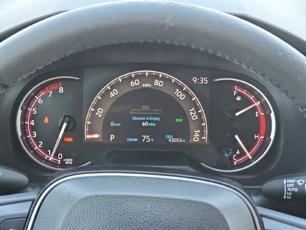Used 2019 Pearl Toyota Limited image 15
