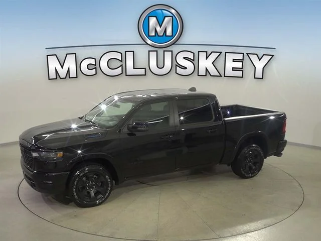 2025 RAM 1500 Big Horn/Lone Star Crew Cab 5'7's photo