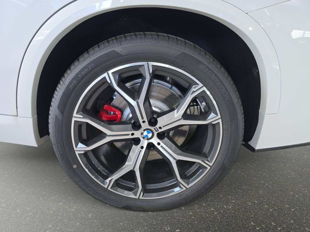 New 2026 Alpine White BMW xDrive50e image 21