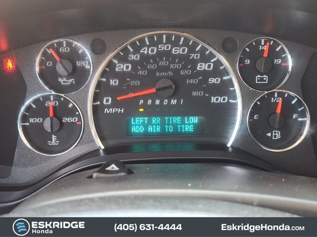Used 2022 White GMC Work Van image 17