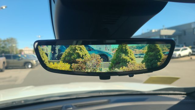 New 2027 Summit White GMC Elevation image 19