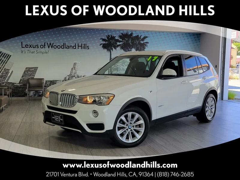 2017 BMW X3 sDrive28i's photo