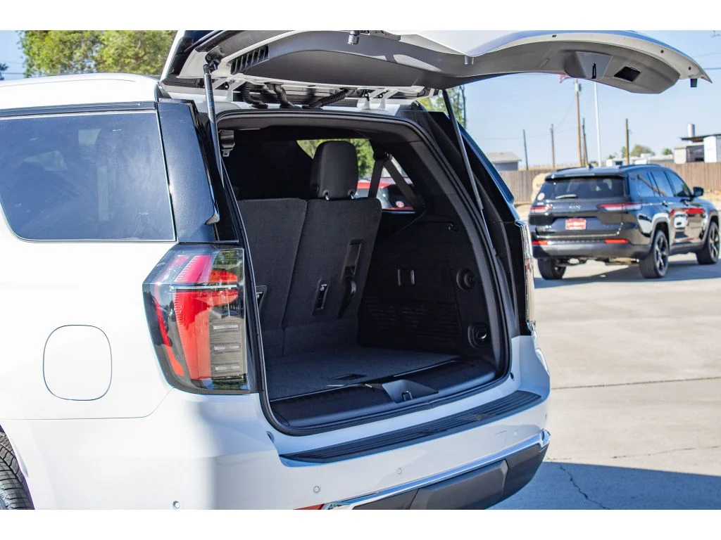 2026 Chevrolet Tahoe LS - Photo 14