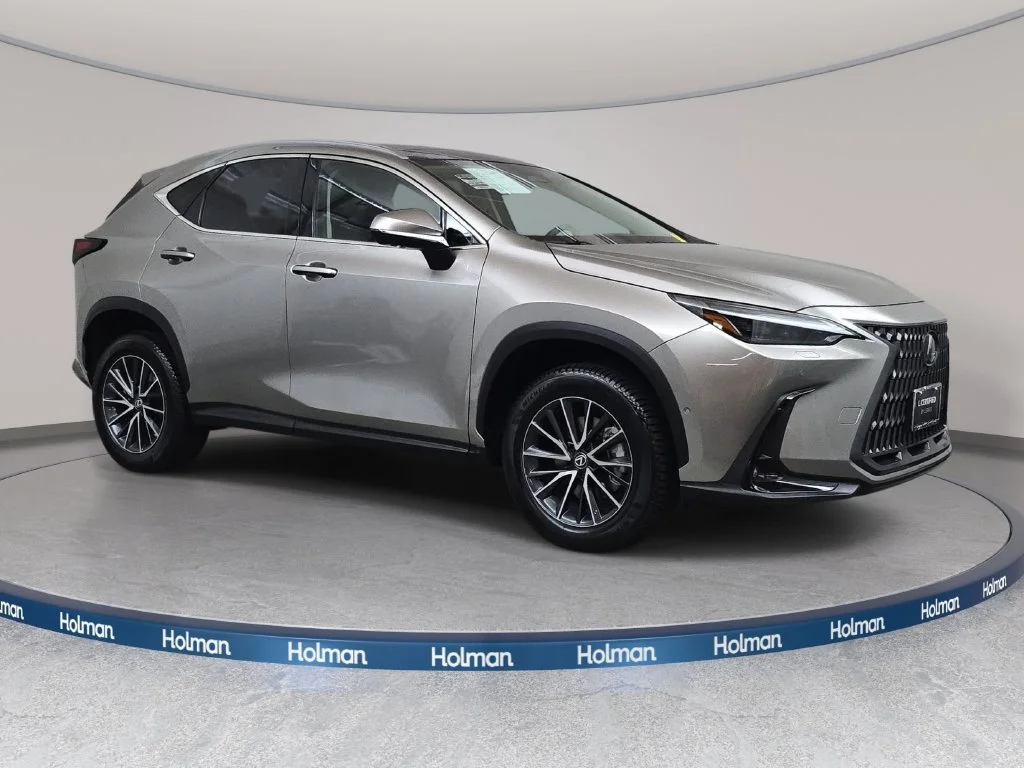 Used 2024 ATOMIC SILVER Lexus 350h Luxury image 4