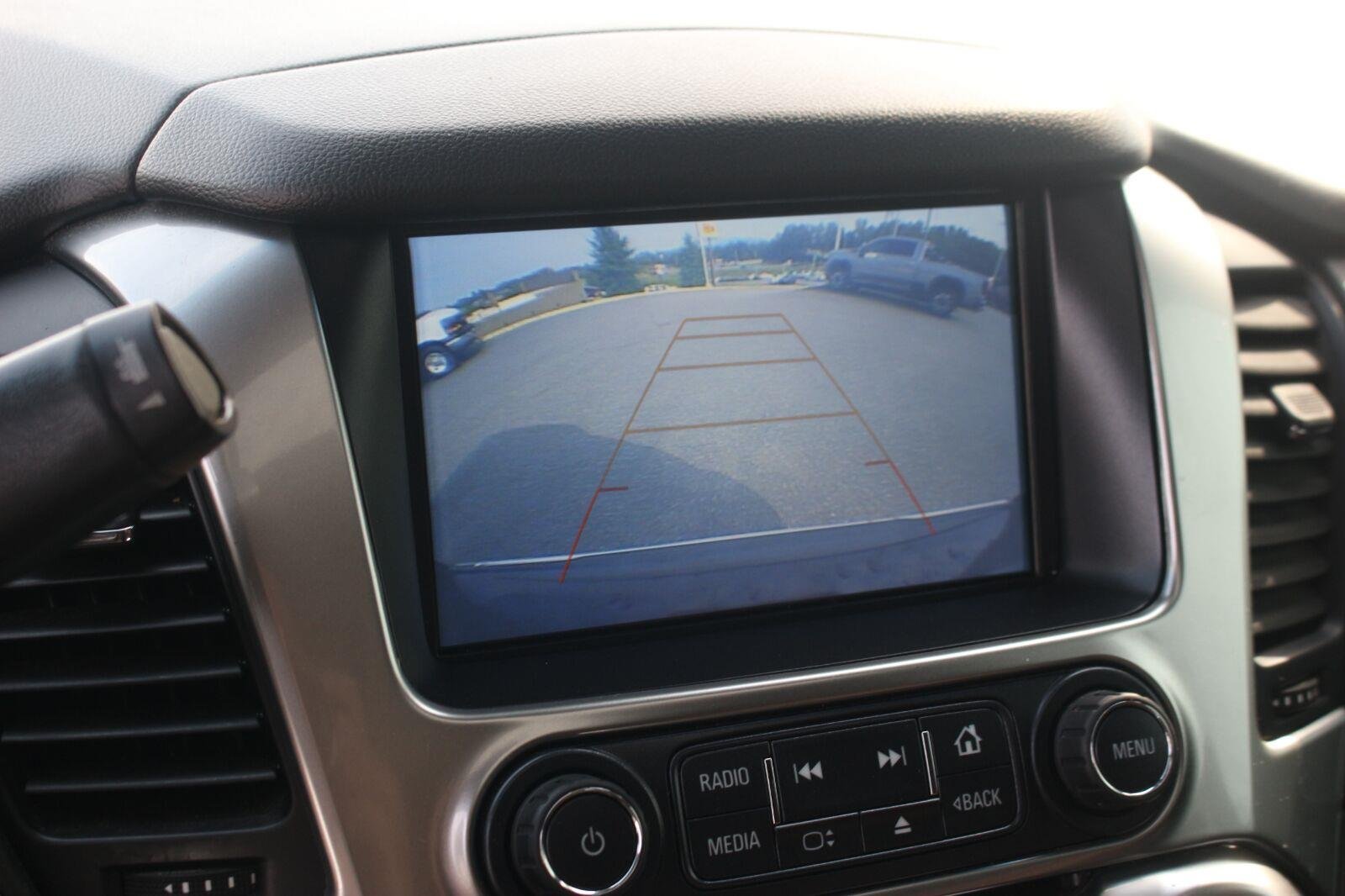 Used 2020 BLACK Chevrolet Premier image 27