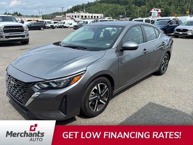 Used 2024 Gray Nissan SV image 3