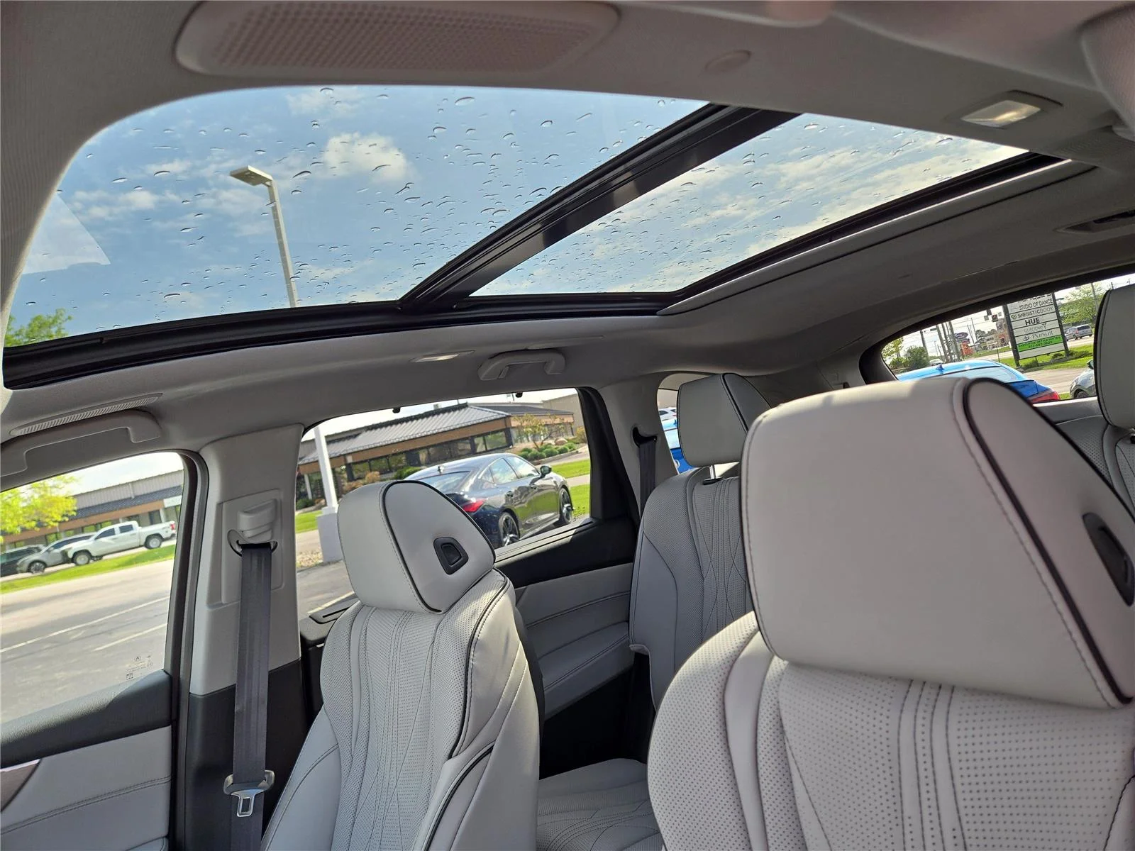 New 2026 Canyon River Blue Metallic Acura w/Advance Package image 21