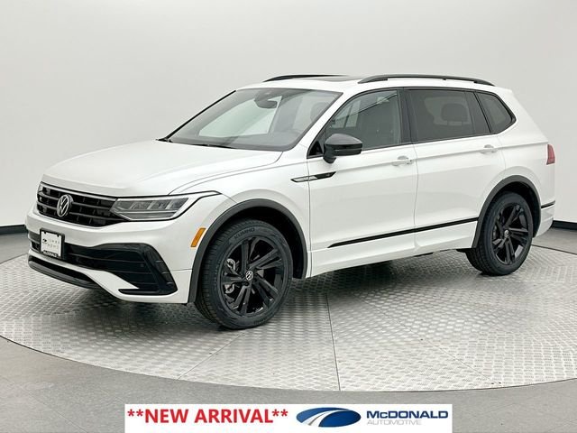 2023 Volkswagen Tiguan SE R-LINE BLACK
