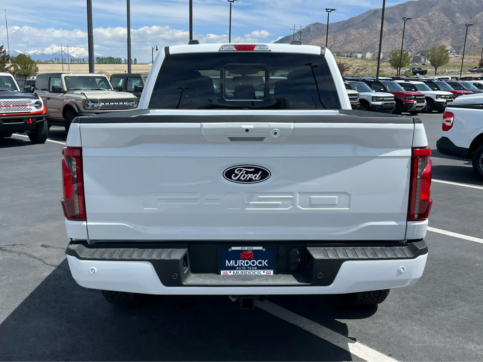 New 2026 Oxford White Ford XLT image 8