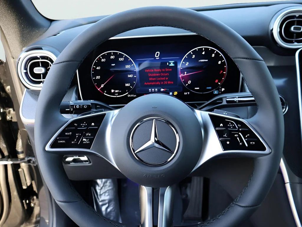 Certified Used 2026 Graphite Gray Metallic Mercedes-Benz GLC 300 image 32