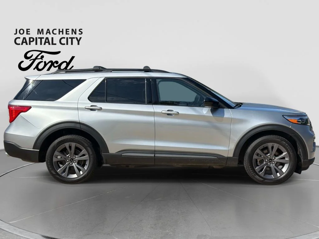 Used 2023 Silver Ford XLT image 37
