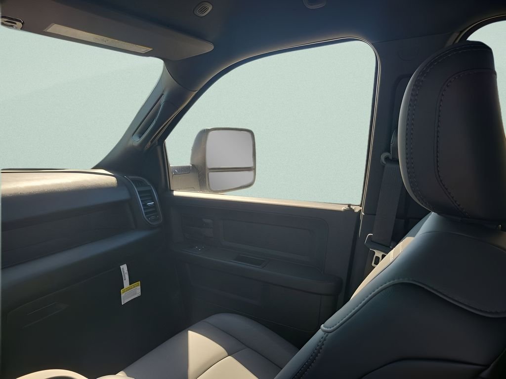 2026 RAM 2500 Tradesman - Photo 11