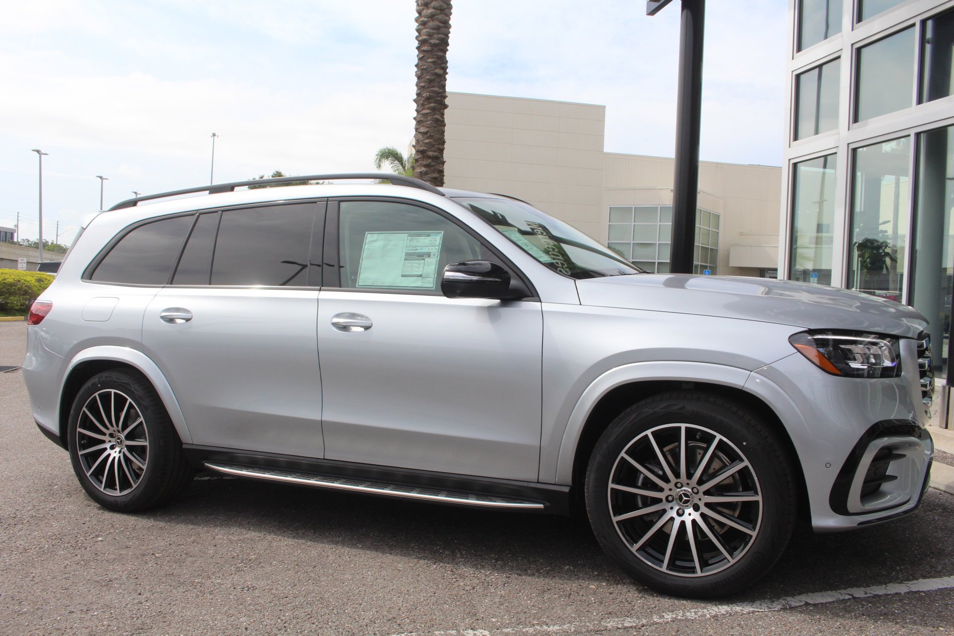 2026 Mercedes-Benz GLS Base - Photo 9