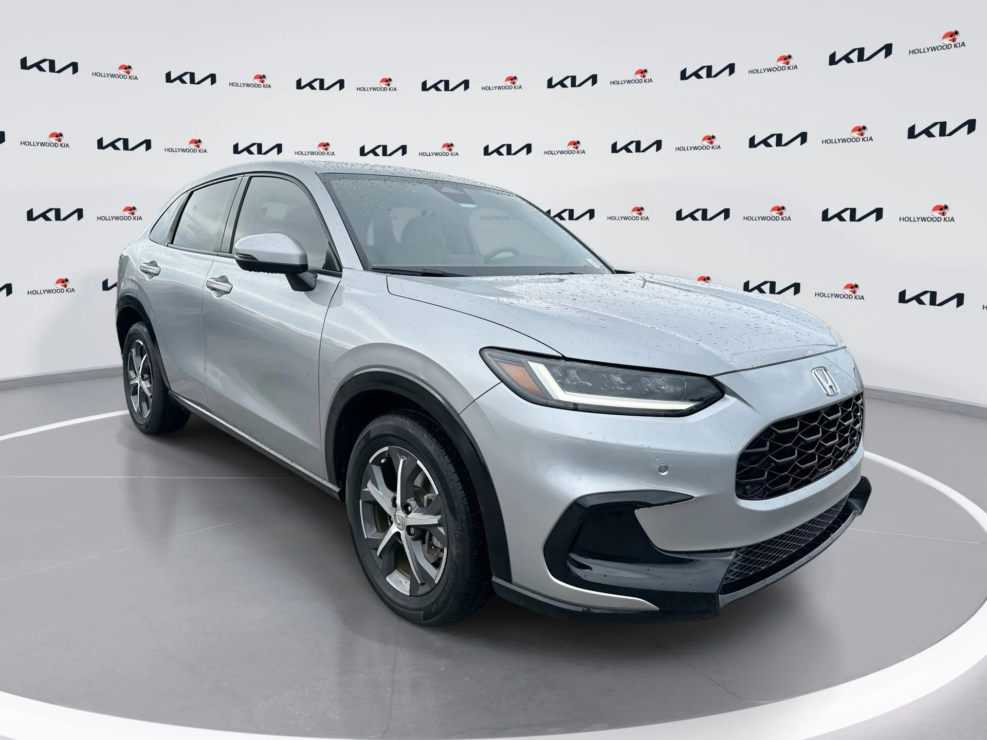 2023 Honda HR-V EX-L's photo