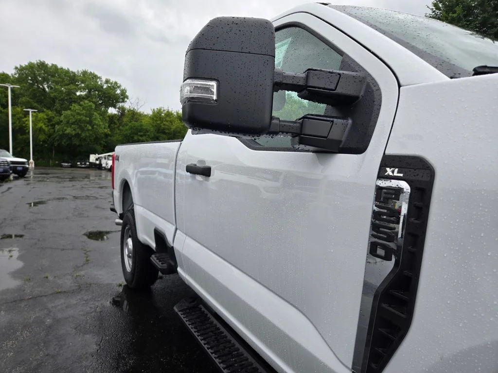 New 2026 Oxford White Ford F-250® XL image 22