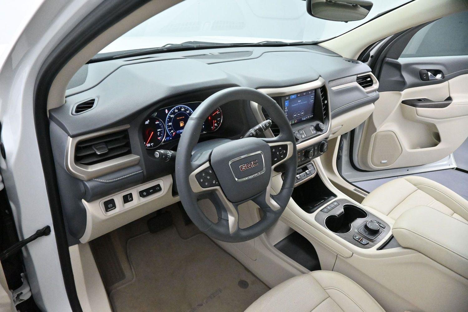 Used 2023 White Frost Tricoat GMC Denali image 14
