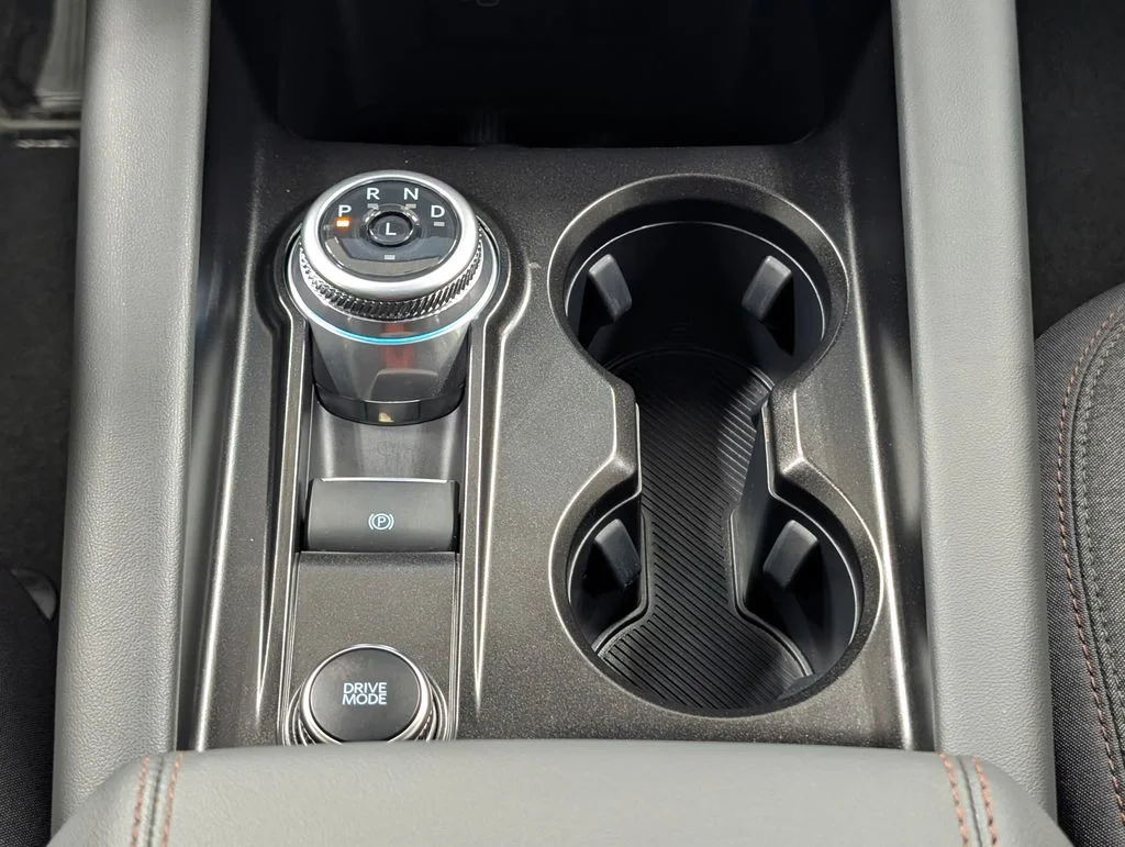 New 2026 Agate Black Metallic Ford Active image 6