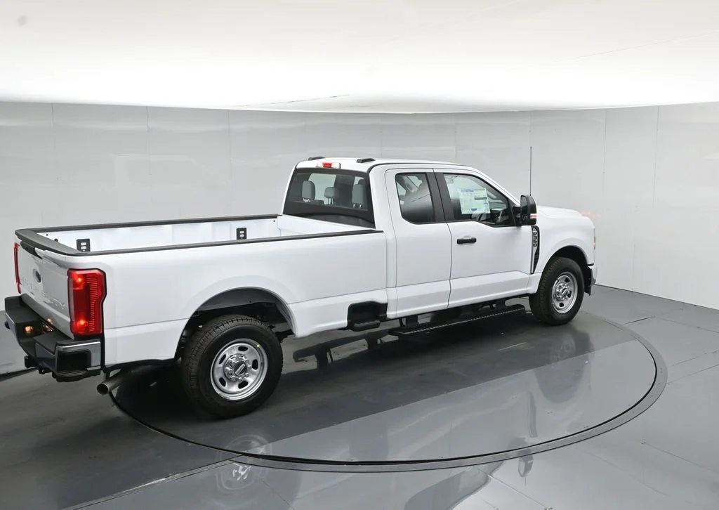 New 2026 White Ford XL image 38