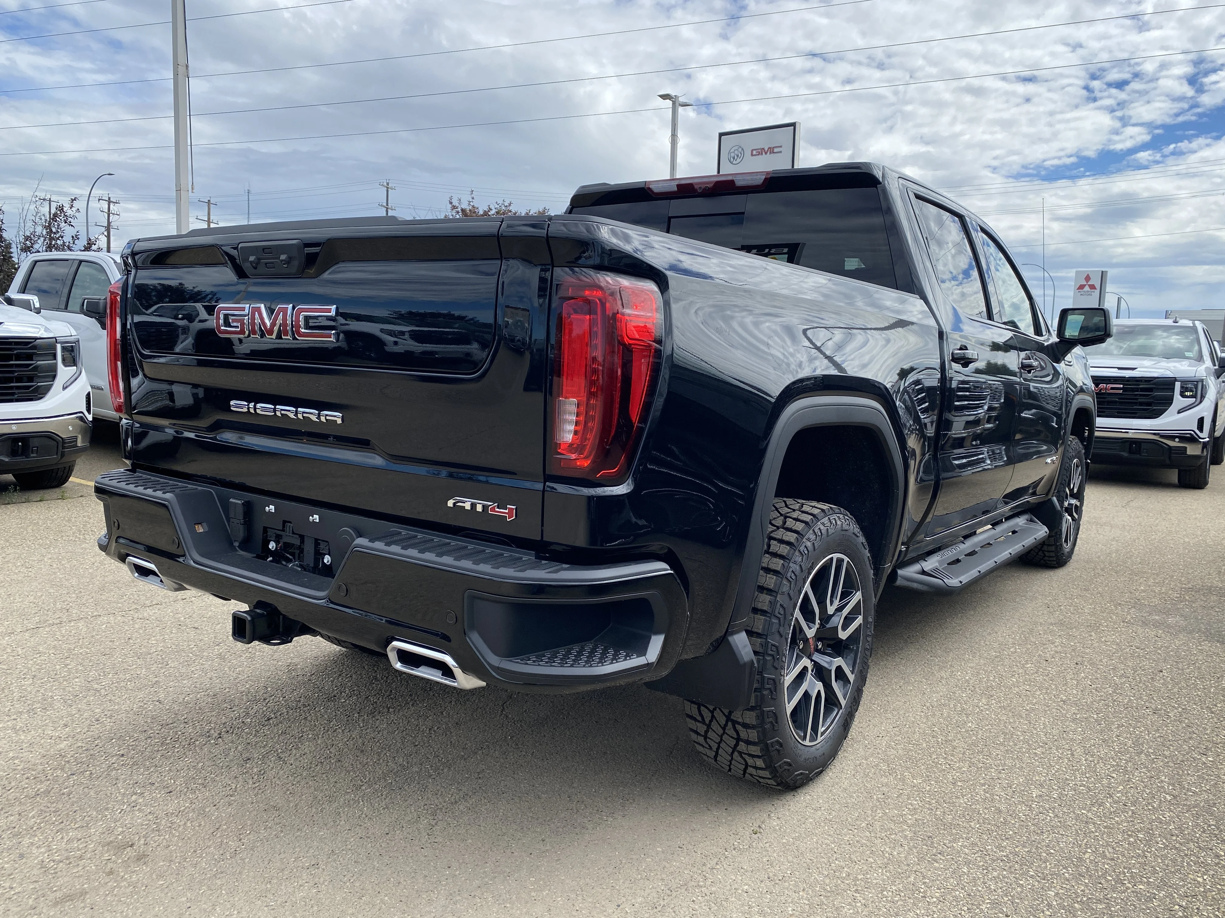 New 2026 ONYX BLACK GMC AT4 image 7