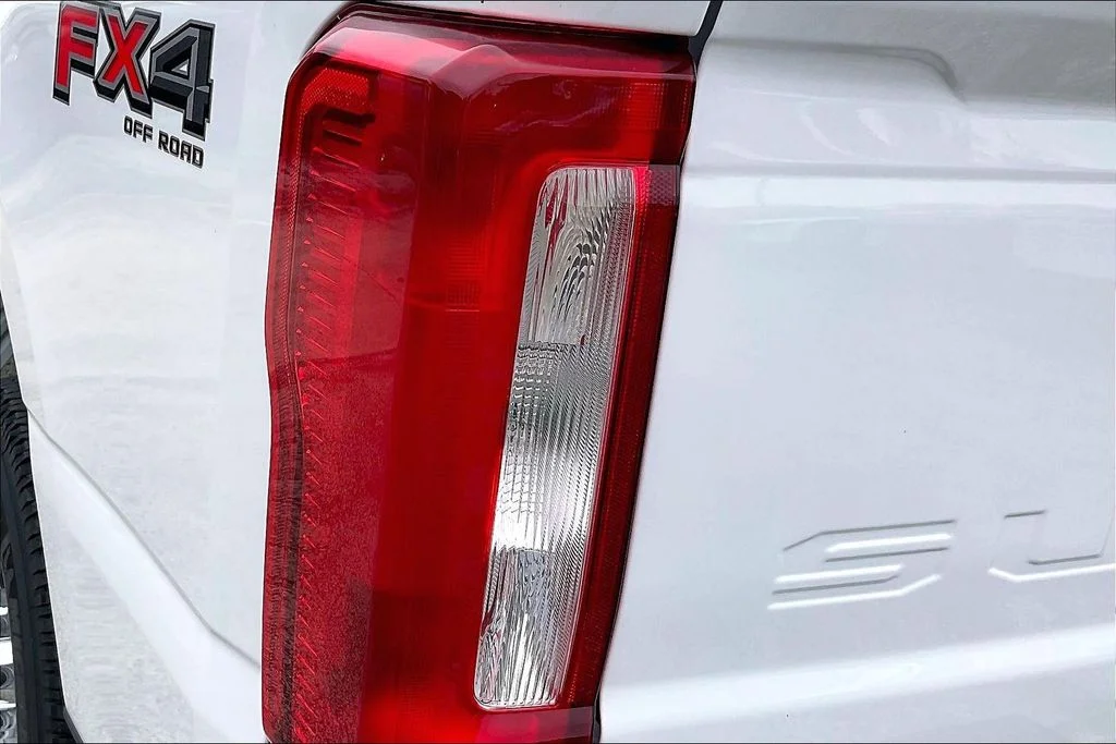 New 2026 Oxford White Ford F-250® XL image 29