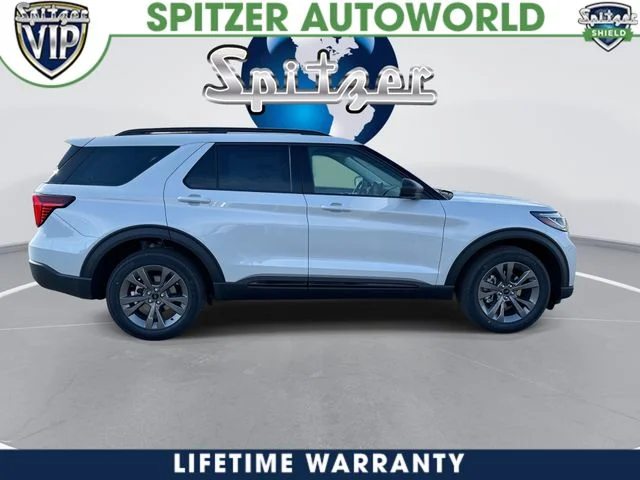 New 2026 Space White Metallic Ford Active image 10