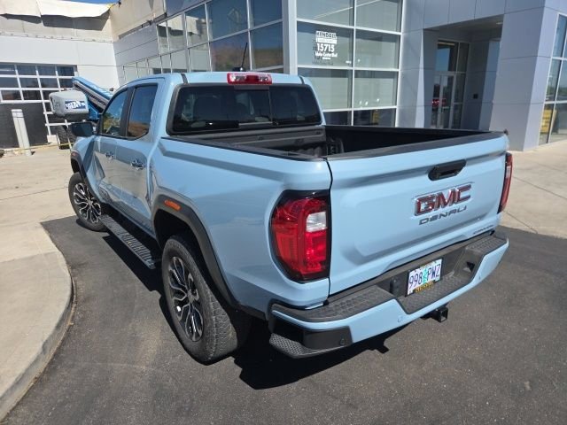 Used 2025  GMC Denali image 2
