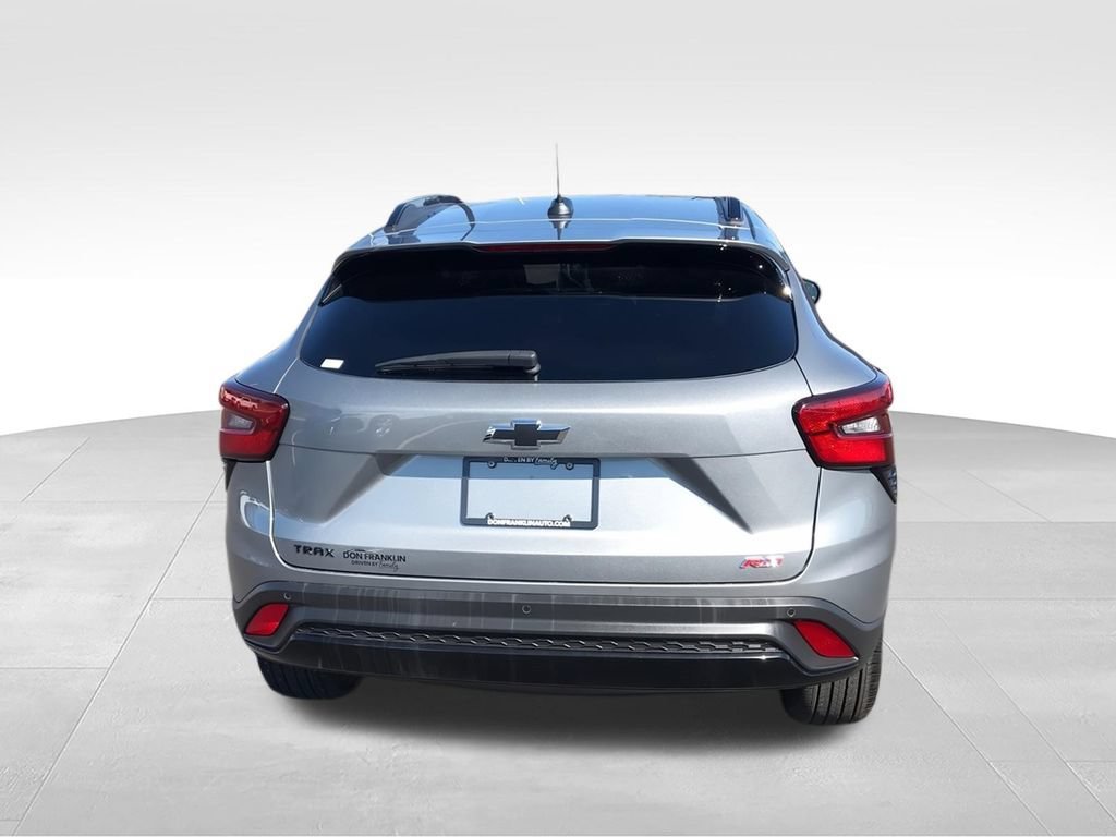 Used 2025 Sterling Gray Metallic Chevrolet 2RS image 7