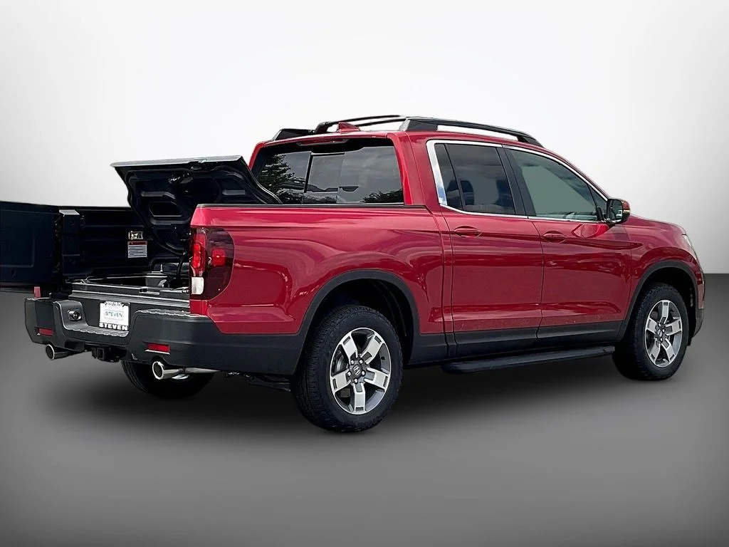 New 2026 Radiant Red Metallic II Honda RTL image 6
