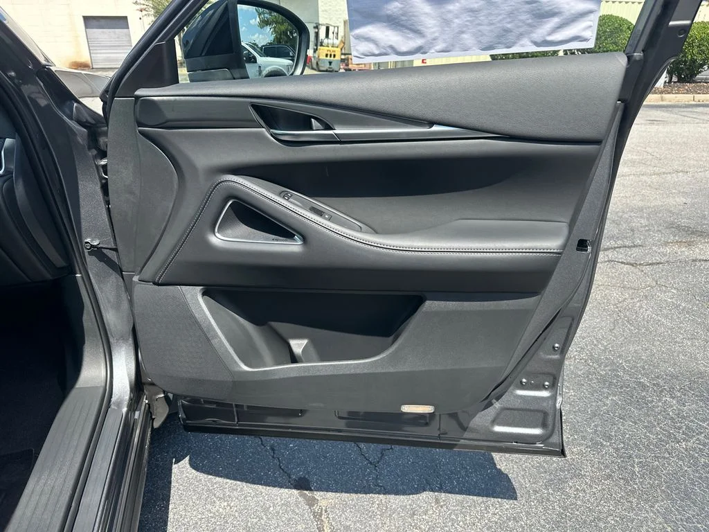 New 2027 GRAPHITE SHADOW INFINITI Luxe FWD image 12