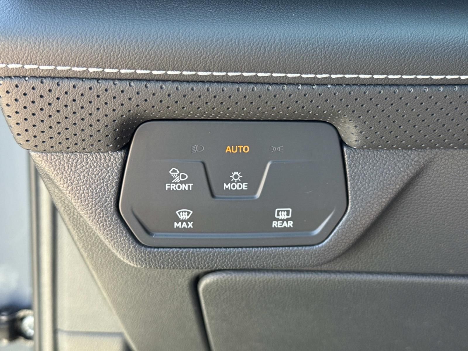 New 2026 Gray Volkswagen 2.0T SE w/Technology image 13