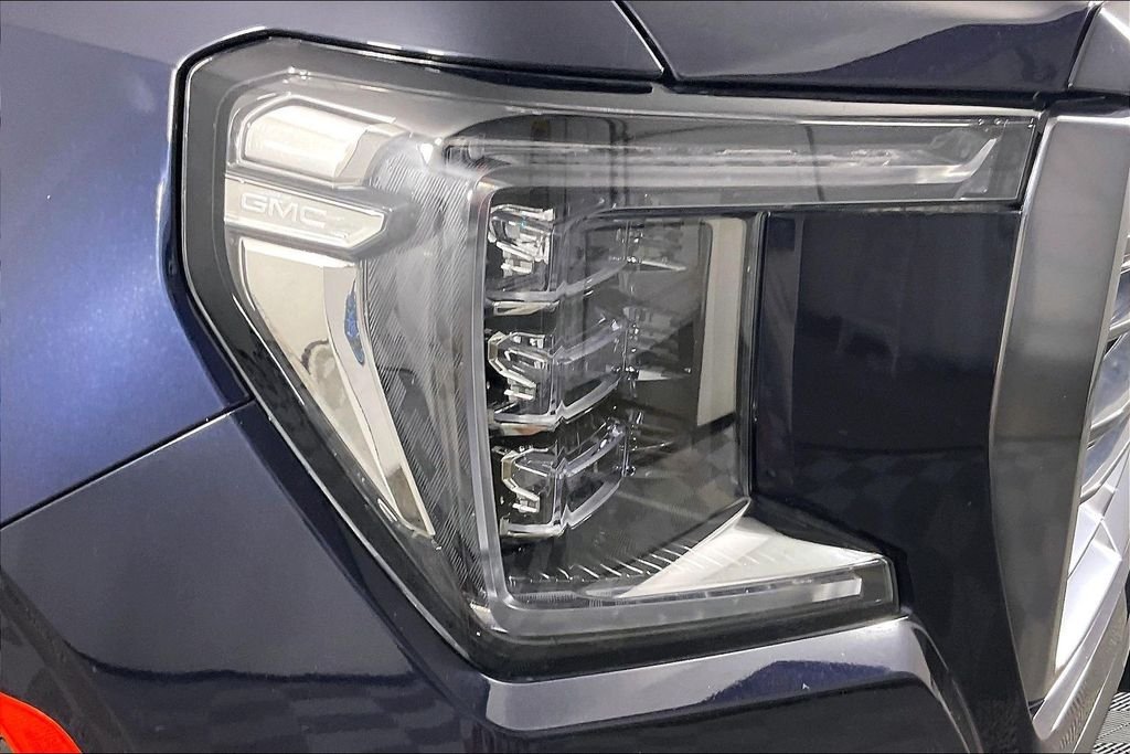 Used 2024 Blue GMC AT4 image 30
