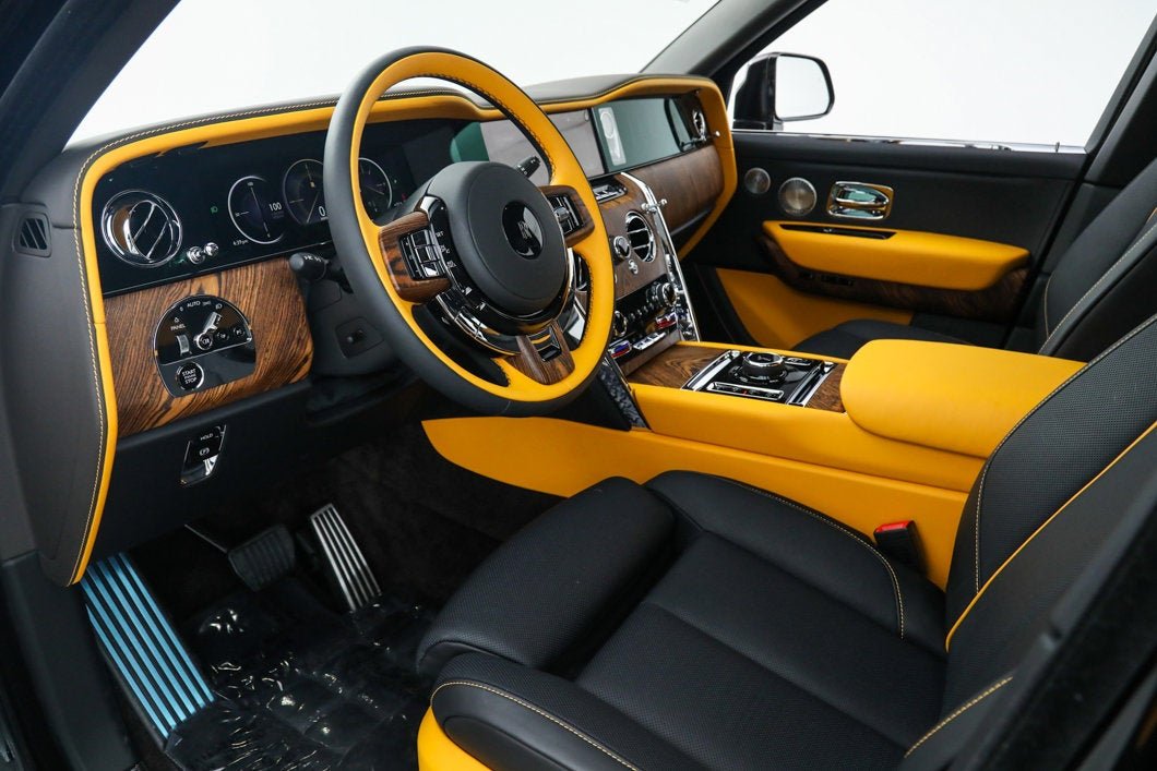 Used 2025 Brown Rolls-Royce  image 29