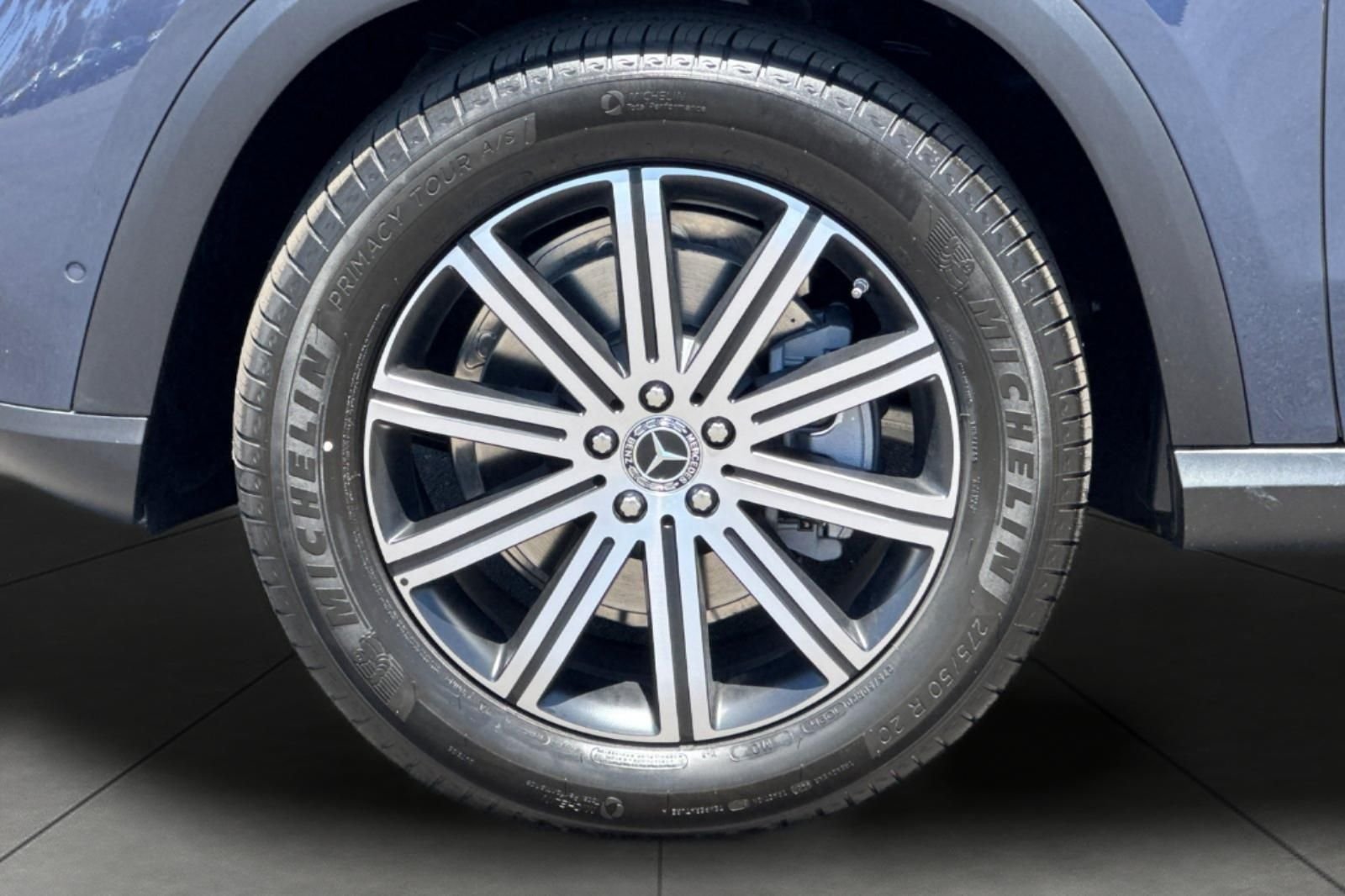 New 2026 Twilight Blue Metallic Mercedes-Benz GLE 350 image 3