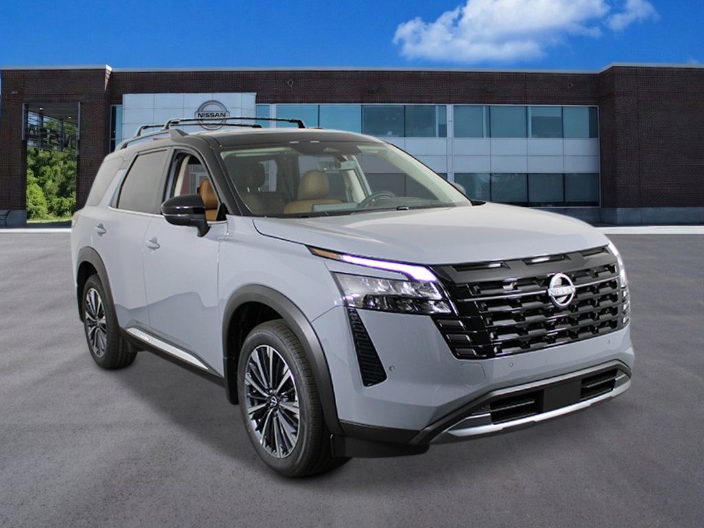 New 2026 Boulder Gray Pearl/Super Black Nissan Platinum image 7
