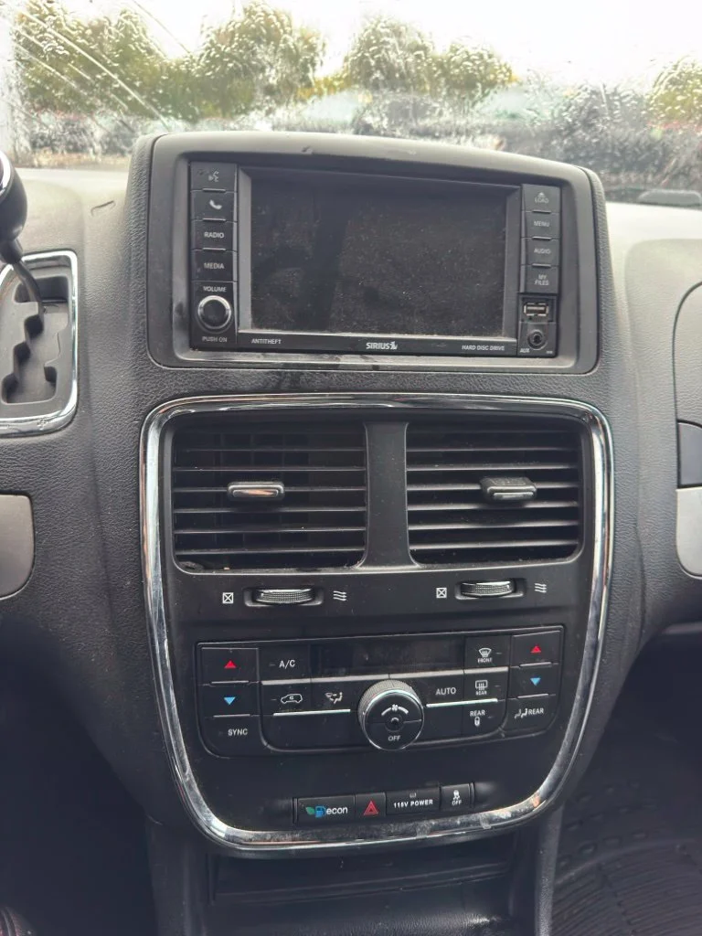 Used 2015 Red Dodge R/T image 15
