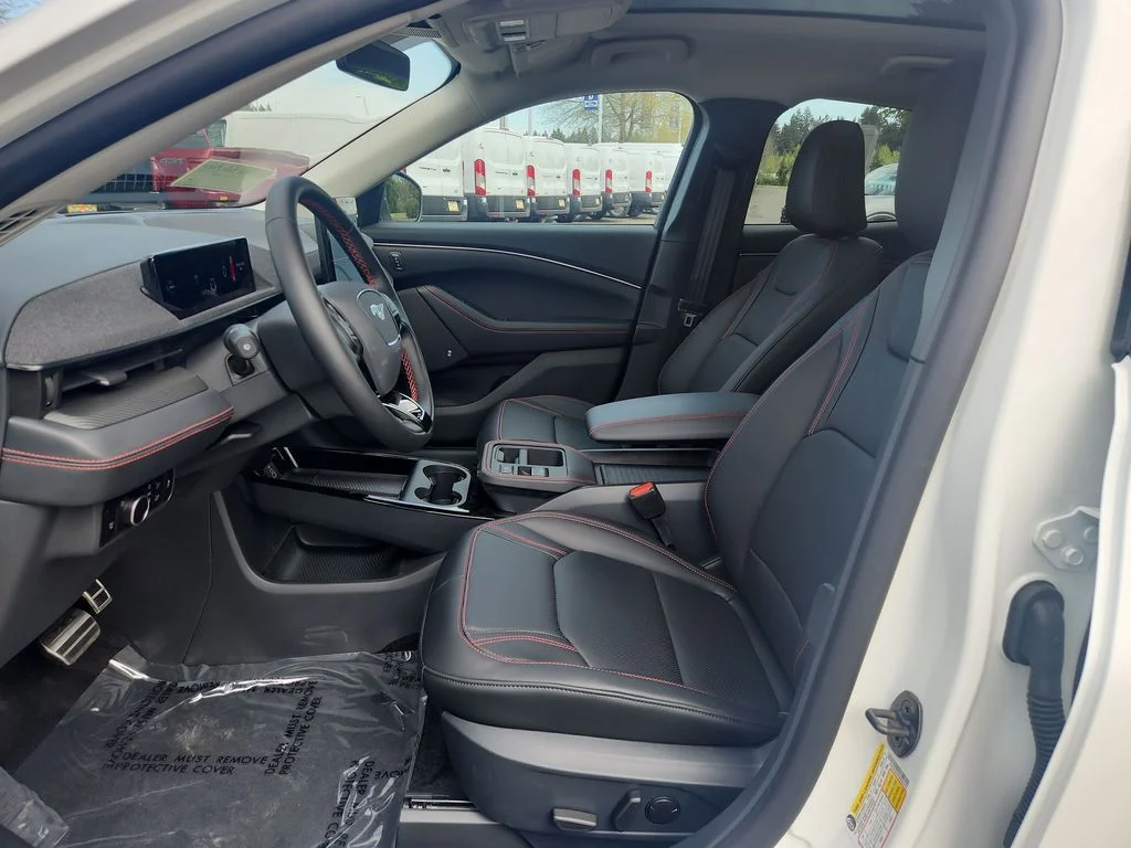 New 2026 White Ford Premium image 14