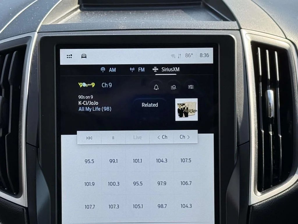 Used 2023 Black Ford SEL image 19