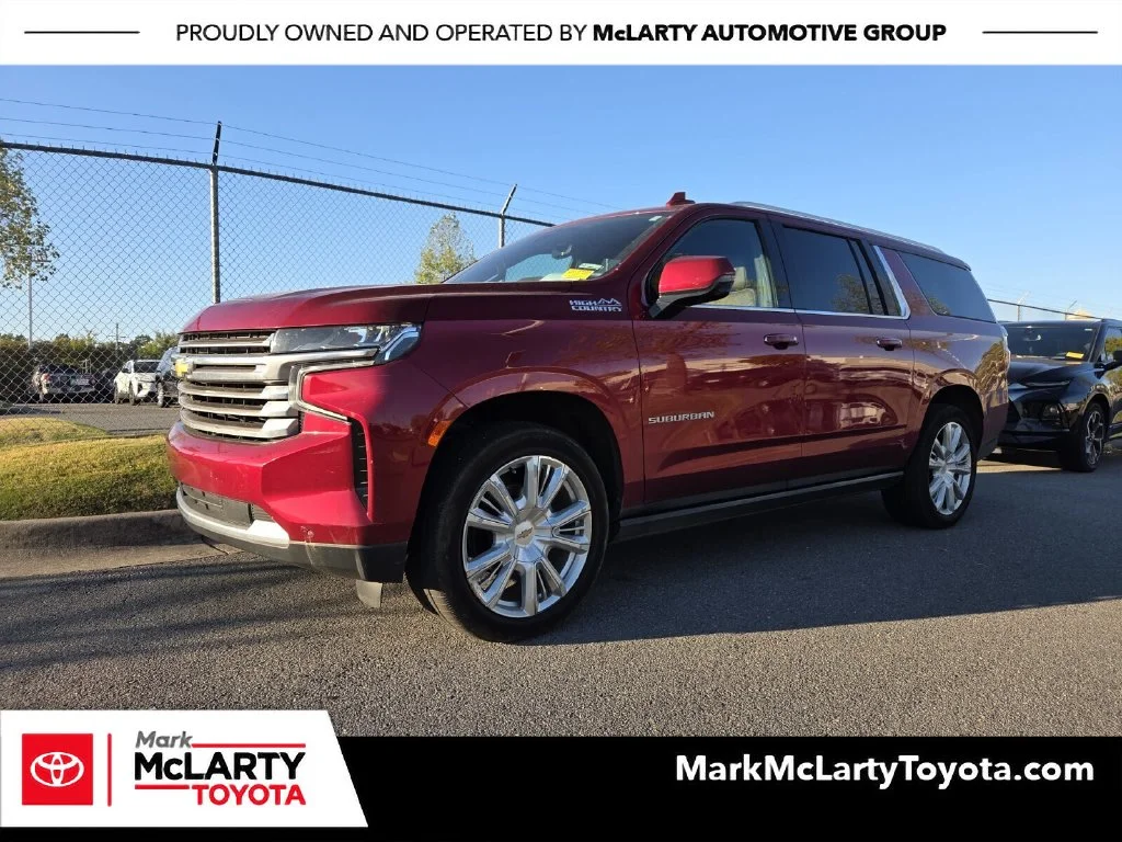 Used 2021 Red Chevrolet High Country image 1