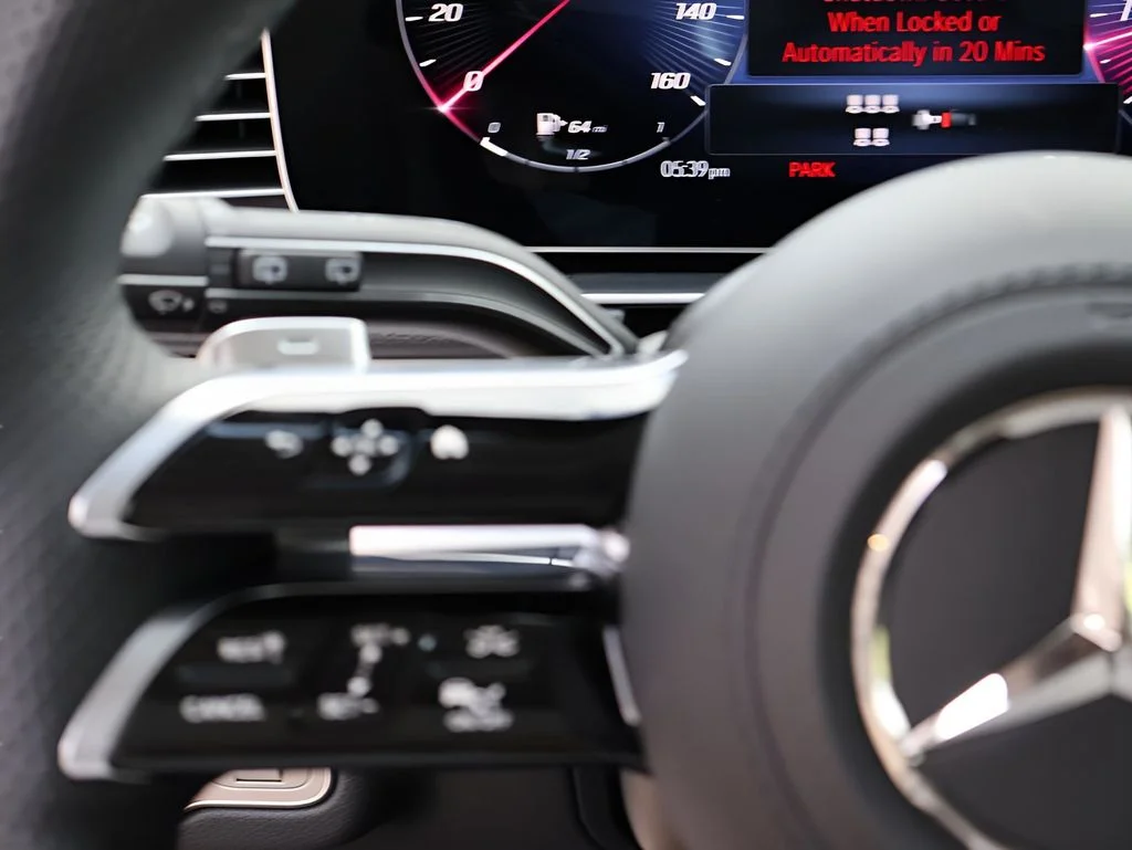 New 2025 White Mercedes-Benz GLS 450 image 34